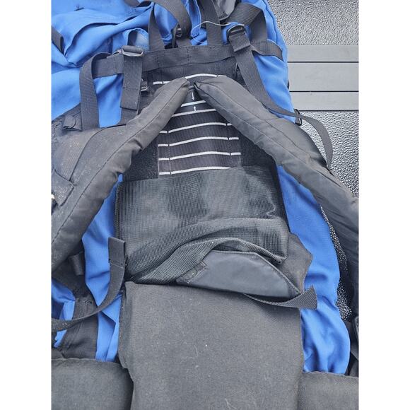 Lowe Alpine Contour Classic 90x15 Backpack - Blue - INTERNAL FRAME NOT INCLUDED - Picture 10 of 15